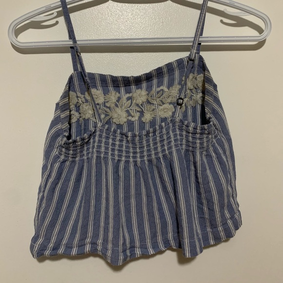 Hollister cropped tank top - Picture 3 of 3